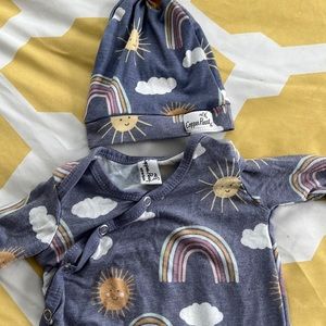 Copper Pearl Newborn Knot Gown & Hat in Hope